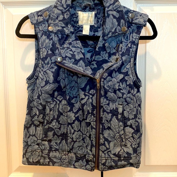 Forever 21 Jackets & Blazers - Forever XXl Jean Vest